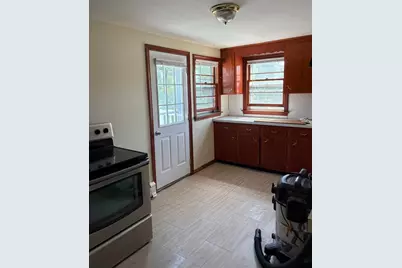 14 Reynolds Ave #A, Randolph, MA 02368 - Photo 10