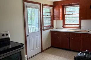14 Reynolds Ave, Randolph, MA 02368 - Photo 10