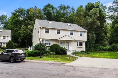 9 Franzone Dr #9, Haverhill, MA 01835 - Photo 4