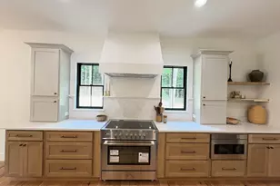 36 Lamson Ave, Belchertown, MA 01007 - Photo 10