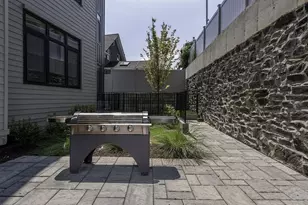 394 McGrath Hwy, Somerville, MA 02143 - Photo 8