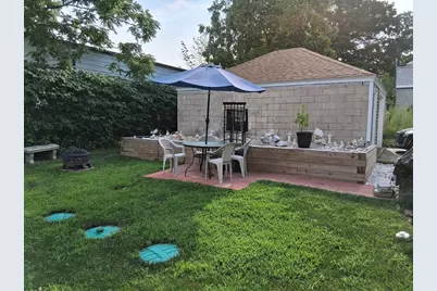 9 Velvet Ave, Westport, MA 02790 - Photo 2