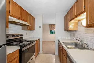 23 Patrick Rd, Tewksbury, MA 01876 - Photo 12