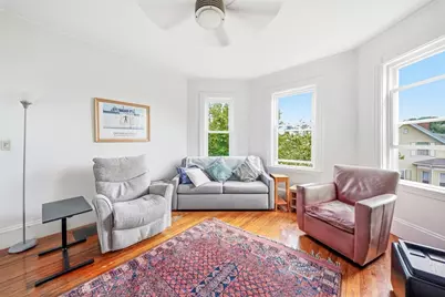 113 Antrim St #3, Cambridge, MA 02139 - Photo 2