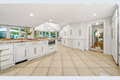 21 Monisa Kay Dr, Plymouth, MA 02360 - Photo 8