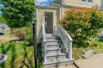 34 Hawthorne St, North Attleboro, MA 02760 - Photo 4