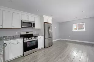 245 Elm St, Braintree, MA 02184 - Photo 2