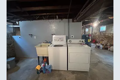 87 Woods Ave #1, Somerville, MA 02144 - Photo 14
