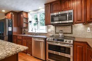 202 Boston Post Rd, Wayland, MA 01778 - Photo 10