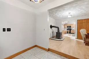 587 Main St, Boylston, MA 01505 - Photo 18