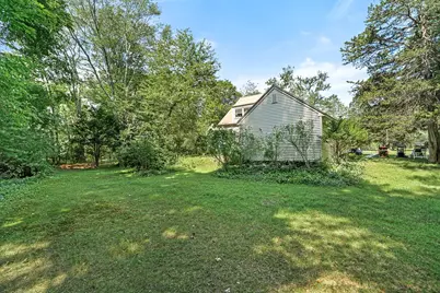 53 Elmwood Rd, Wellesley, MA 02481 - Photo 6