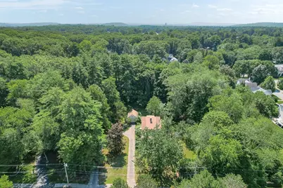 53 Elmwood Rd, Wellesley, MA 02481 - Photo 14