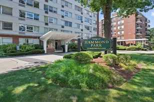 10 Hammond Pond Pkwy, Newton, MA 02467 - Photo 2