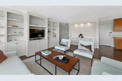 10 Hammond Pond Parkway #607, Newton, MA 02467 - Photo 8