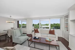10 Hammond Pond Pkwy, Newton, MA 02467 - Photo 6