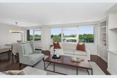10 Hammond Pond Parkway #607, Newton, MA 02467 - Photo 6