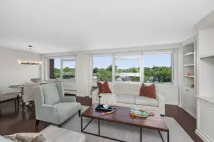 10 Hammond Pond Pkwy, Newton, MA 02467 - Photo 6