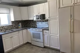 89 Duff St, Watertown, MA 02472 - Photo 8