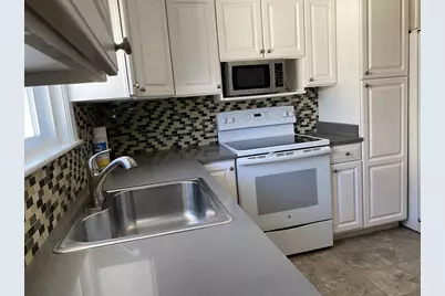89 Duff St #2, Watertown, MA 02472 - Photo 6