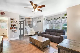 131 Foster St, Fall River, MA 02721 - Photo 6
