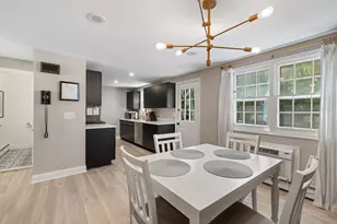 49 Lexington St, Millbury, MA 01527 - Photo 10