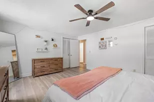 49 Lexington St, Millbury, MA 01527 - Photo 16