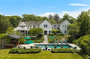 59 Hagerty Dr, Tisbury, MA 02568 - Photo 1
