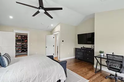 19 Katherine St, Acushnet, MA 02743 - Photo 22