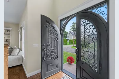19 Katherine St, Acushnet, MA 02743 - Photo 6