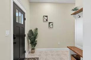 19 Katherine St, Acushnet, MA 02743 - Photo 14