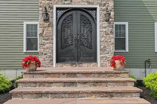 19 Katherine St, Acushnet, MA 02743 - Photo 4