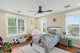 19 Katherine St, Acushnet, MA 02743 - Photo 28