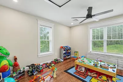 19 Katherine St, Acushnet, MA 02743 - Photo 30