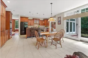 791 Locust St, Raynham, MA 02767 - Photo 14