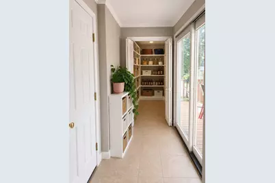 14 Yale Drive, Milford, MA 01757 - Photo 8