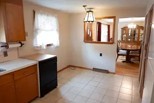 24 Hanson St, Brockton, MA 02302 - Photo 4
