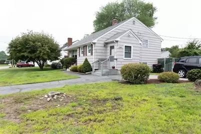 24 Hanson St, Brockton, MA 02302 - Photo 26