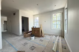 167 Maverick St, Boston, MA 02128 - Photo 10