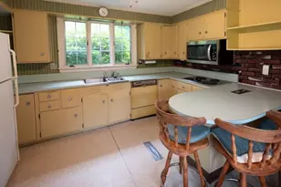 106 Beal St, Lunenburg, MA 01462 - Photo 6