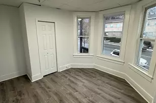 126 Lincoln St, Worcester, MA 01605 - Photo 8