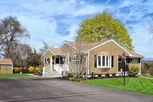 67 Montgomery Rd, Swansea, MA 02777 - Photo 2