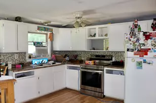 8 Howard George Ct, Salisbury, MA 01952 - Photo 2