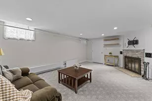 7 Simond St, Auburn, MA 01501 - Photo 16