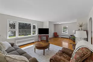 7 Simond St, Auburn, MA 01501 - Photo 6