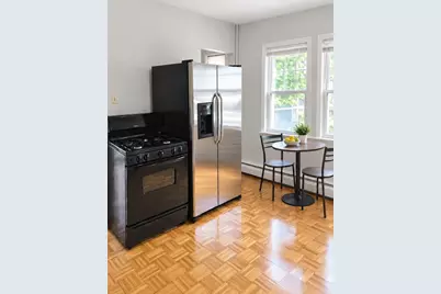 29 Chetwynd Rd #1, Somerville, MA 02144 - Photo 2