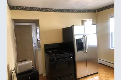 29 Chetwynd Rd #1, Somerville, MA 02144 - Photo 2
