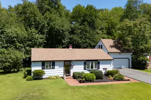 20 Ledgewood Dr, Burlington, MA 01803 - Photo 2