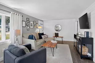 20 Ledgewood Dr, Burlington, MA 01803 - Photo 8