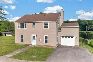 9 Lake Dr E, Westminster, MA 01473 - Photo 2