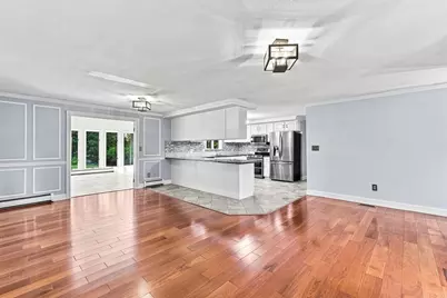 24 Orchard St, Berkley, MA 02779 - Photo 4